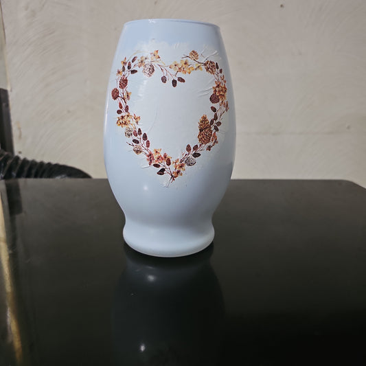 Flower heart vase